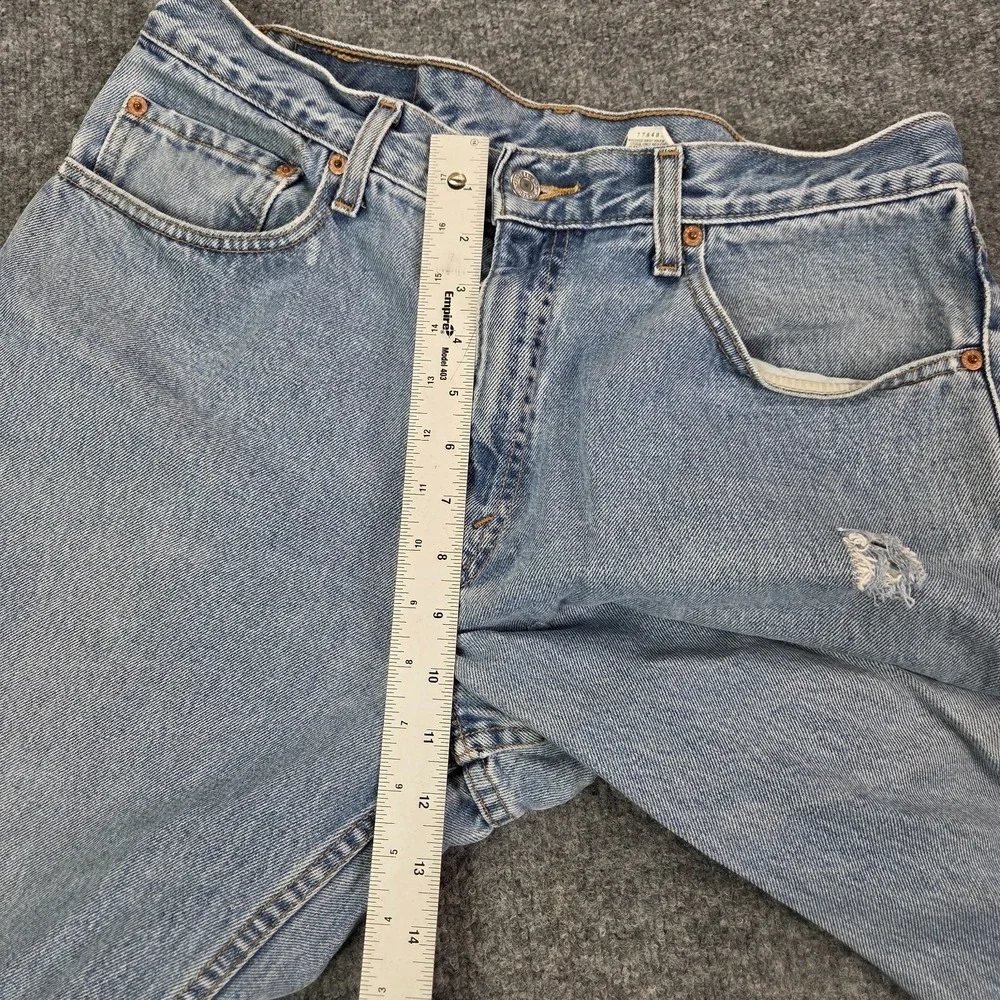 Vintage Levi's 550 Jeans Men Size 35x32 Light Blue Wash Relaxed Fit Y2K 2000s